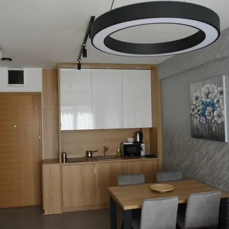 Prestige 18 Apartment