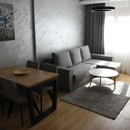 Prestige 18 Apartment